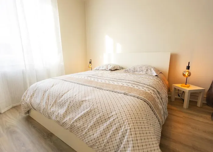 La Porte Des Volcans